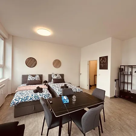 Zur Schoenen Aussicht I 35 I I Am Feld 아파트 *